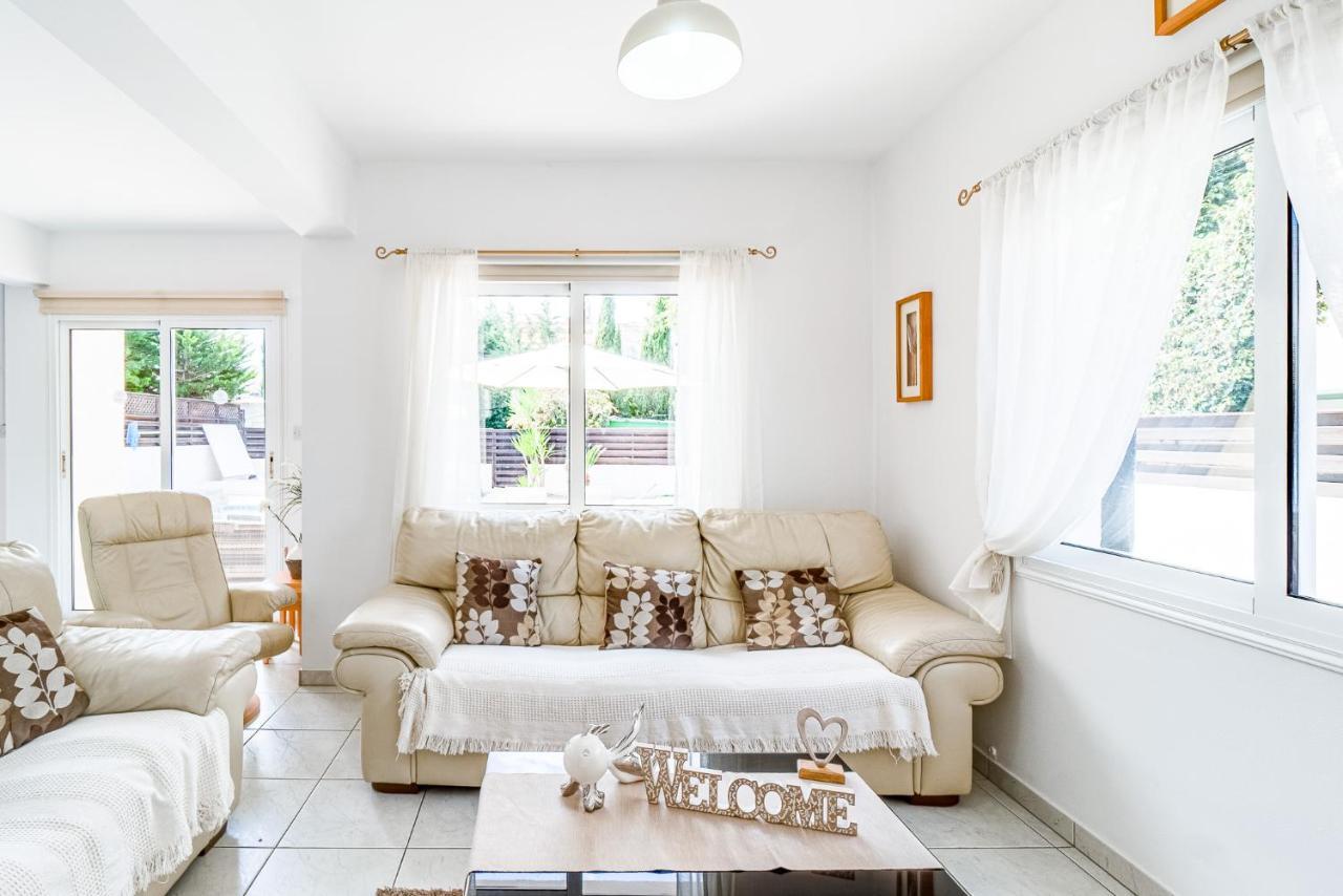 Villa Sunnyside Mandali By Ezoria Villas Protaras Extérieur photo