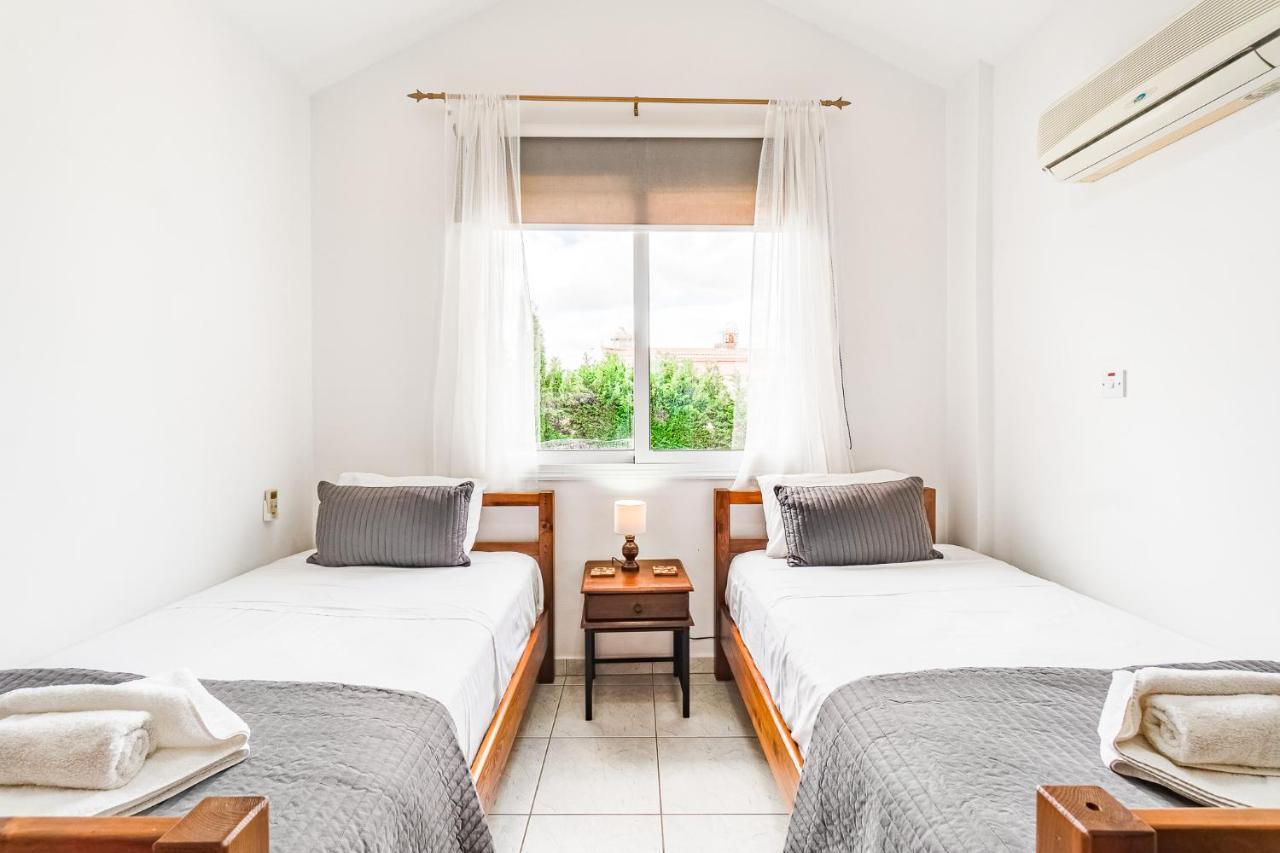 Villa Sunnyside Mandali By Ezoria Villas Protaras Extérieur photo